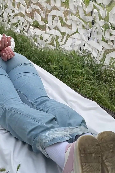 Sarışın yakalandı: ağzı tıkalı ve gıdıklandı