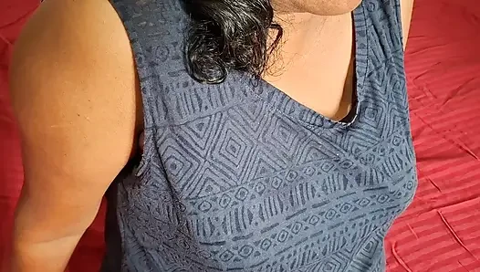 Hintli evli kadın fantezi anı çok seksi