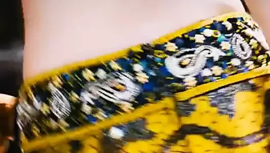 Hansika, sıcak seksi nihai derleme