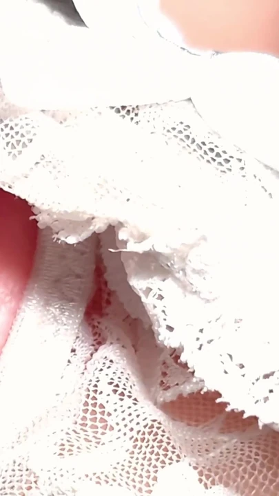 Супер крупным планом - первый секс девственной киски, лучший крупный план - ASMR