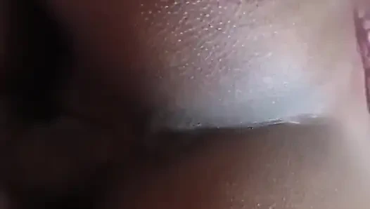 Hintli soniya yenge inek pozisyonu