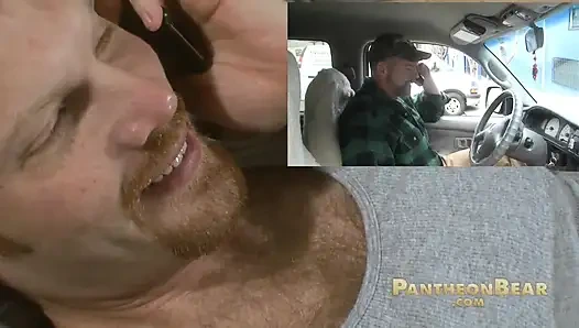 Ford Holland ve Kegan Daniels