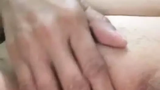 benim karısı parmak kendini