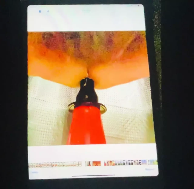 Ağır çekim dildo