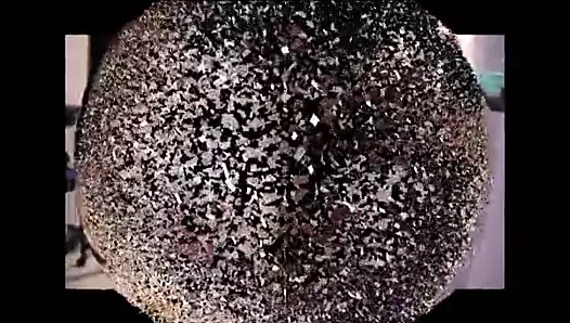 Richie Melady tarafından aşağılanıyor