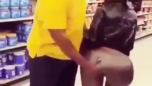 Walmart'ı sevmek zorunda