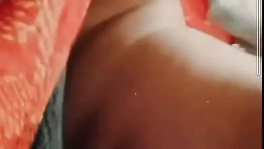 Boudi görüntülü görüşme