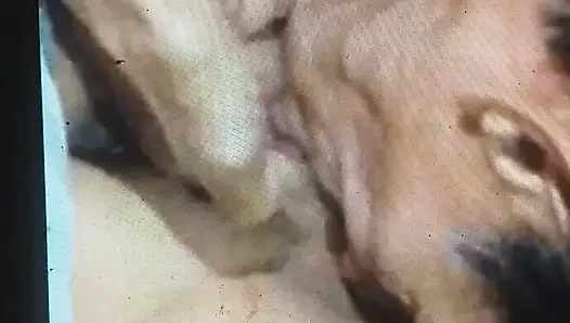 Orada defalarca fışkırtarak doruk noktası oluyor