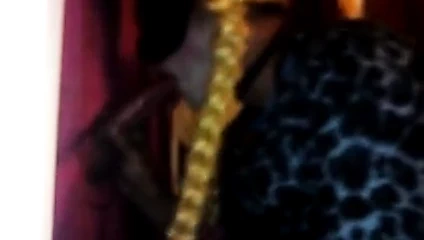 zafer deliği kadın