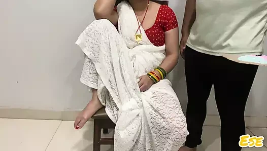 Hot Aunty Got Fucked by Neighbour Boy in her Own House