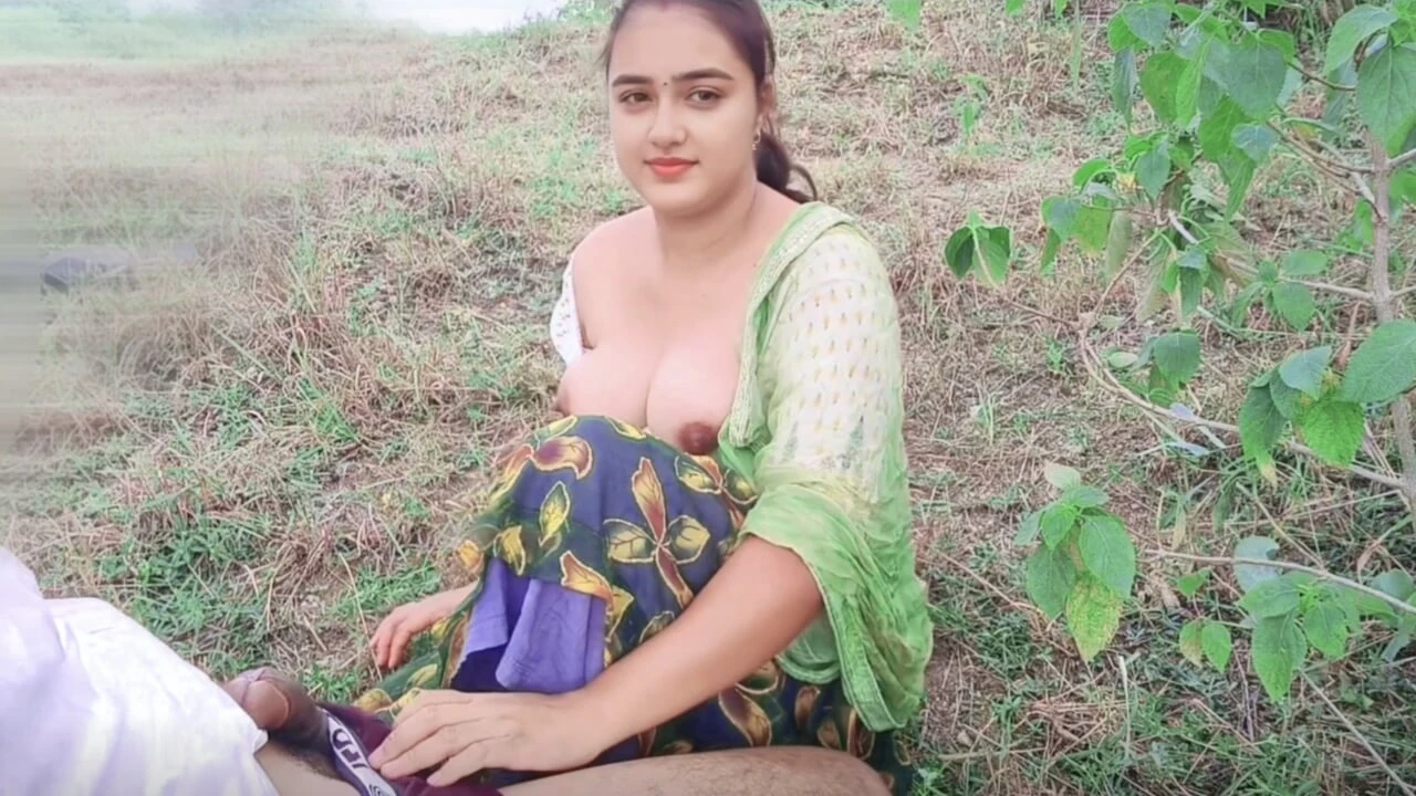 Full Scene: Gav Ki Gawar Ladki Jungle Me Khus Kar Rahi Hai Khubsurat Ladki Apni Pussy Ki Pyas Apne Bf Ke Cock Se Bujha Rahi Hai Full Hd Feat Fuckkkker Village Outdoor Skinny Desi Indian Porn (Uncut) - Singapore Special