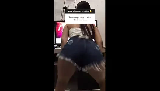 Vitoria.lavyne2 dans eden funk (3)