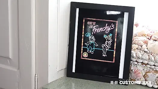 Frenchy - kedi evi dölleme!