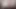 Uzun boylu adam poz veriyor (kısa video)