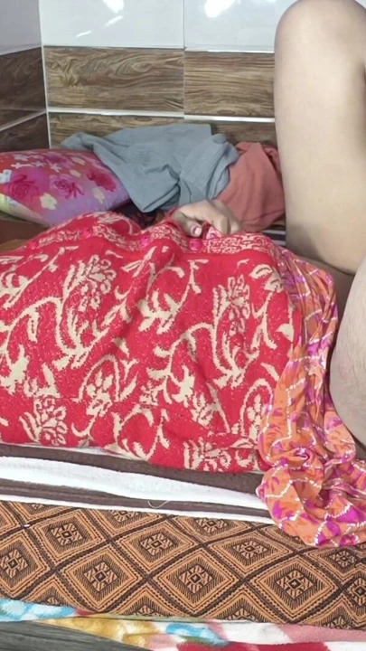 "Kız soğuk bir kış gecesinde erkek arkadaşıyla seks yapıyor"dan duygusal an.