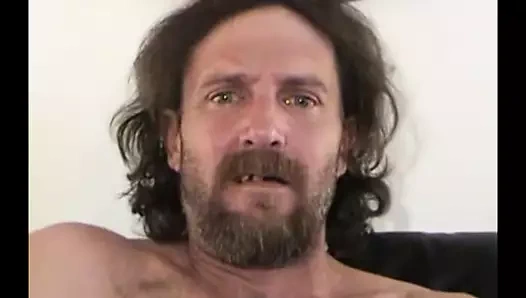 Olgun amatör larry dayak yiyor