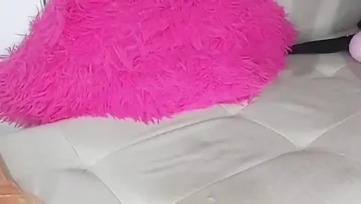 Seksi üvey kız babası için fışkırtıyor