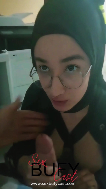 Türk Türbanlı orospudan efsane içerikler. Hijab turkish girl