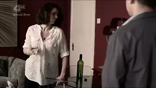 Orta yaşlı seksi sürtük yarak emiyor