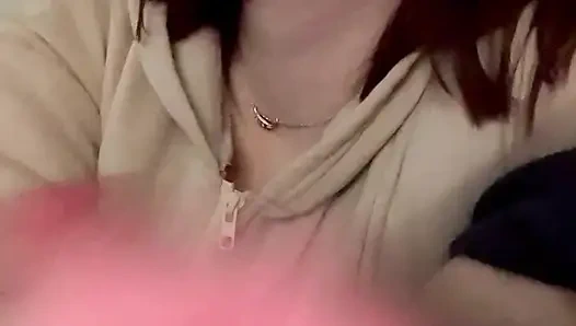 18 Yaşındaki Bir Anne Oral Seks Yapıyor