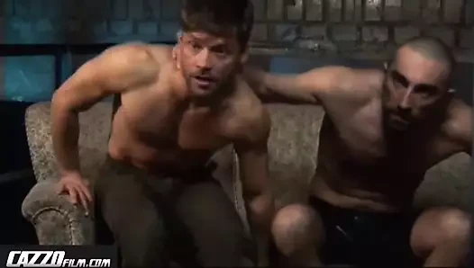 Cazzolfilm.com - o çocuğun deliğinde çalış