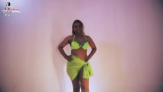 Parlak mavi ve yeşil tam kapaklı bikini seti vurgunda deneyin _ sl moda günlüğü