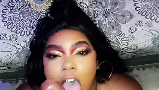 Üvey babamı beni onun döl boşaltması için ikna ettim