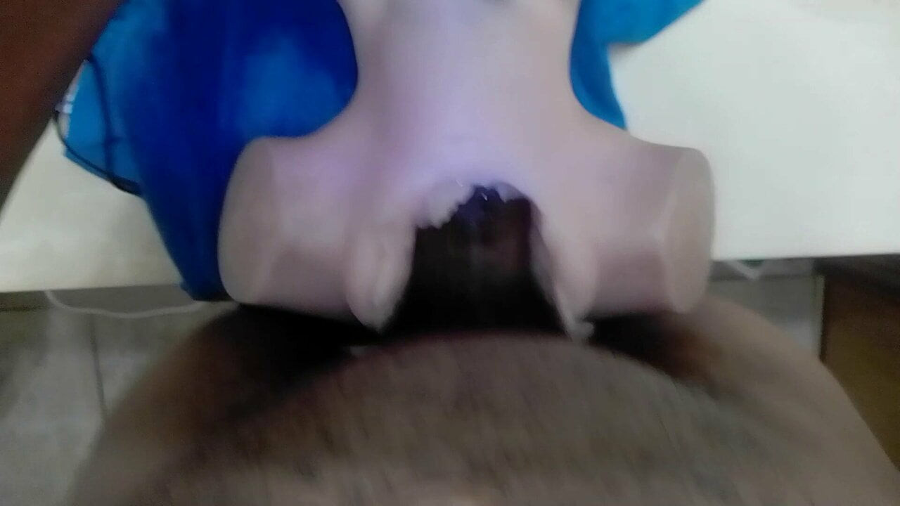 Büyük zenci yarağı büyük dölleme sexdoll