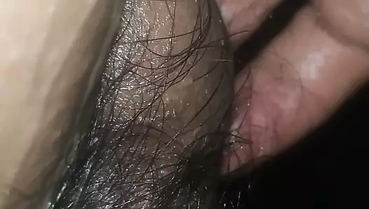 Yağlanmış büyük Arap yarak ve taşaklar çok boşalıyor