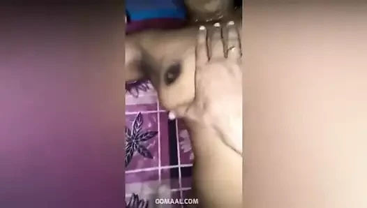 srilanka kahrolası video en iyi uğraşan kız