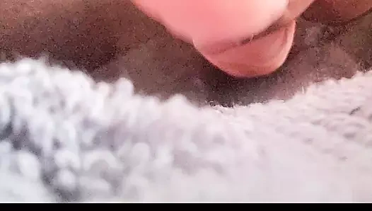 Sıkı kedi becerdin tarafından yapay penis