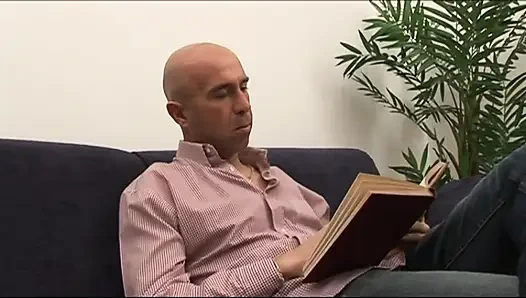 Yetişkin çift büyük yarak emiyor