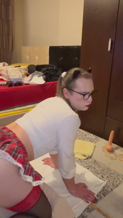 Kadın kılıklı merve rose liseli kız bekaret kemeri domaltmalı büyük siyah yarak sert bdsm sarışın seksi tgirl travesti trans kadın egemenliği | Klip 1
