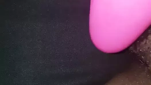 je joue avec ma chatte