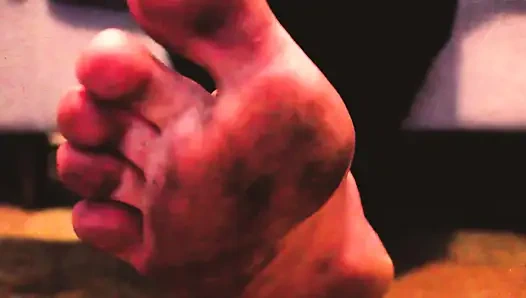 Sakso fahişelerine mastürbasyon yaparken yakalandın şimdi dediğimi yap yoksa