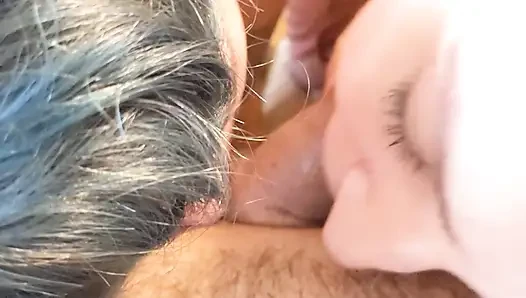 Alisha Adams ve Olivia Marie bana sakso çekiyor