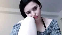 Amatrice a la chatte poilue revant dune baise