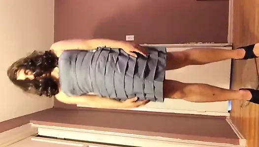 ben bir elbise deniyorum 2