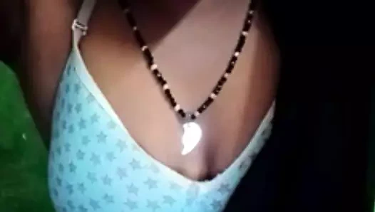 Yenge apni gand marwane me bhot kush hoti hai