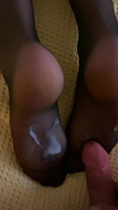 Footjob itibaren naylon güzel hanımları ayaklar ve cumshot fot kahrolası