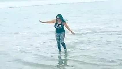 Mini richard büyük göğüsler plaj koşusu seksi