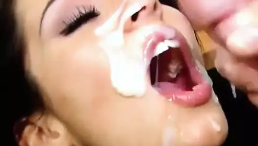 Yüze boşalma