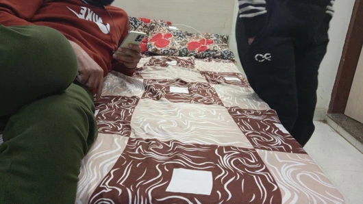 Hintçe sesli Hint pornosu