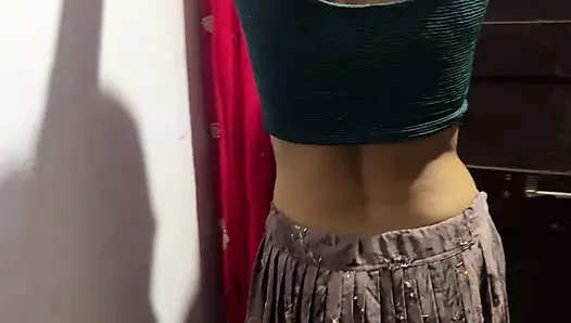 Evli abla üvey erkek kardeşine edepsizce iş yaptırıyor