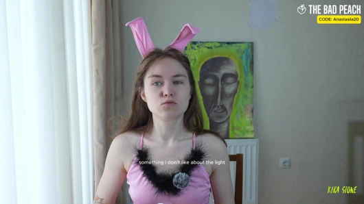 Gerçek orgazm, seks oyuncakları, edepsiz konuşmalar. Bad Peach. İnceleme