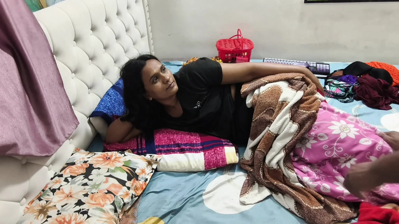 HD Desi Indian Kavita Marathi Real Homemade Orgasam Sex Feat Kavita Zawazawi Fucking Machine Housewife Missionary Closeup Pov K Porn (Full Video) - Toronto Special