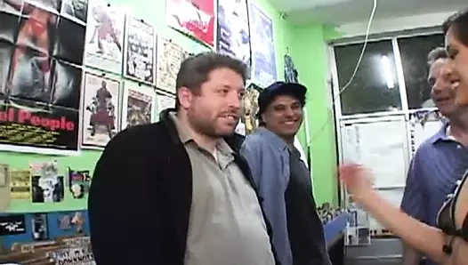 Göt yalayan götlü sürtük amını mahvediyor