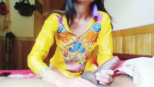 Muhteşem çift ateşli eğlenceye girişiyor