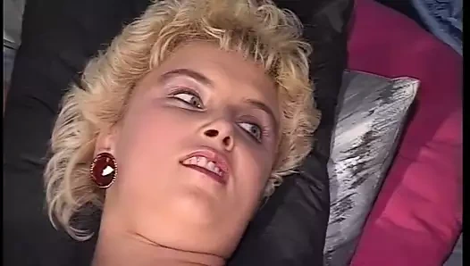 Retro Dreier Vintage