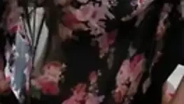 Bakire üvey kızı ve babası evde okul dersi